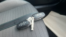 Peugeot 208 1.2 PureTech 100 Allure Premium 5dr Petrol Hatchback